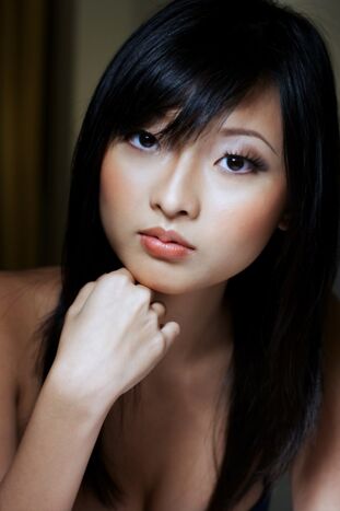 Singapore FHM Models 2012 Winner Jamie Ang Leaked Naked