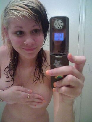 Pointy young selfshot, homemade.