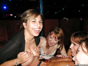 Kasey Haunt and her gfs toss cash at masculine strippers and