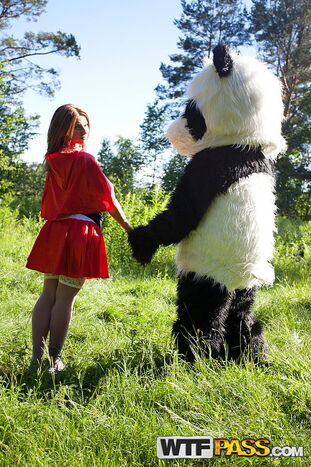 Teenager gal Madelyn gets pounded by a Panda in Small
